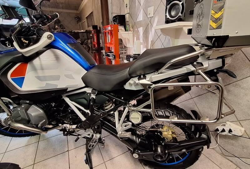 2020 BMW R1250 GS Adventure HP – R215,000
